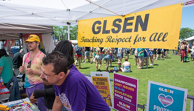 About GLSEN, The Organization That Sponsors Gender Sexuality Alliance Clubs